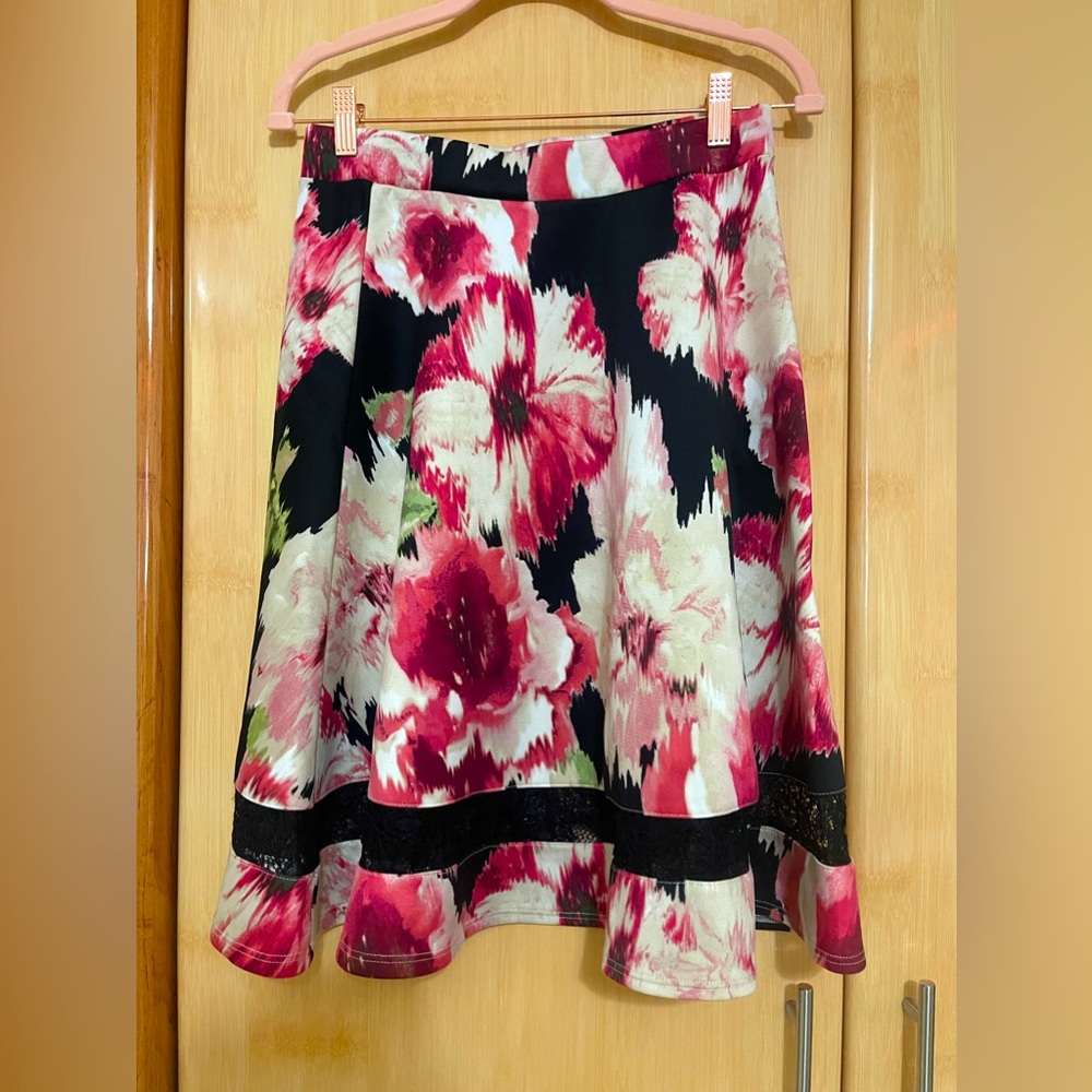 Floral “faith and joy” midi skirt with shear hem